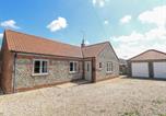 Location vacances Bircham - Woodlark-1