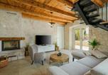 Location vacances Kanfanar - Nice Home In Zminj With Sauna-4