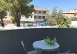 Location vacances  Province de Gorizia - Inviting apartment close to the beach in Grado-1