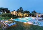 Location vacances Montecarlo - Lose The World. Find Yourself. Villa Duemani, 8 Bedrooms, Panoramic Pool & Spa-2