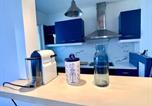 Location vacances Metz - Bel appartement, chambre et salon à Metz centre-2