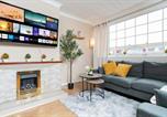 Location vacances Portsmouth - Open Mind Property - Hottub, Sleeps10 & Parking-1