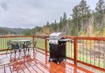 Location vacances Hill City - Cozy Creekside Retreat-3