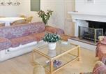 Location vacances Pernes-les-Fontaines - Nice Home In St Didier With Kitchen-3