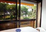Location vacances  Gard - Studio Cabine 4 pers proche plage avec parking - Fr-1-307-114-2