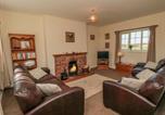 Location vacances Pickering - Bellafax Cottage-4