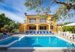 Location vacances Vodnjan - Villa Smilja in Vodnjan - Haus für 14-16 Personen-1