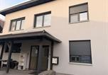 Hôtel Brandebourg - Omni Rooms Zeestow Monteurunterkunft nahe A10 bei Nauen-1