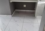 Location vacances Kempton Park - Porche apartment-2