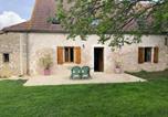 Location vacances Ardentes - Maison typique en Berry avec fibre et cour privée - Fr-1-591-746-3