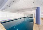 Location vacances Saint-Quentin-la-Poterie - Appartement des Cedres-1