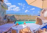 Location vacances  Province de Lecce - Villetta Oasi nelle Rocce con Piscina Privata-2