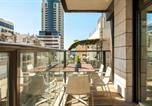 Location vacances  Israël - Luxury Beachside 3br with Balcony-4