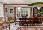 Location vacances Carew - Middlelands - A stunning country house with beautiful gardens in rural Pembrokeshire yet close to coast-1