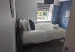 Location vacances Horley - Park View Garden apartment-1