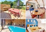 Location vacances Ceaucé - Le Logis des Vallées, 6/7 pers avec piscine et sauna-1
