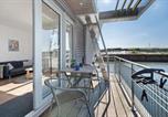 Hôtel Heiligenhafen - Hausboot Sutje-1