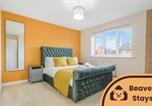 Location vacances La cathédrale Saint Michael de Coventry - Contractor House - Driveway Van Parking Fast Wifi Laundry Facilities-1