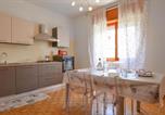 Location vacances Bosa - 2 Bedroom Lovely Apartment In Bosa-3