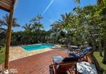 Location vacances Ilhabela - Casa aconchegante c piscina, churrasq e área verde-1