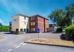 Hôtel Minchinhampton - Go2 Gloucester Hotel by Oyo-1
