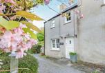 Location vacances Carew - Laburnham Cottage-1