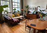 Location vacances Gare de Bornemouth - Chic Victorian Garden Flat - Cinema Projector - Parking-1