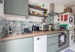 Location vacances Cambridge - Modern Central Studio With Parking-4