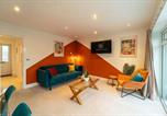 Location vacances Gloucester - Relocation-Friendly Home with Netflix, Wifi & Free Parking Included-1
