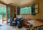 Location vacances Ardentes - Évasion romantique en roulotte autonome avec confort moderne en pleine nature - Fr-1-591-552-3