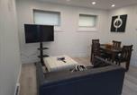 Location vacances Coquitlam - City View Condo in Vancouver Contemporary 1-Bedroom Suite-3