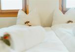 Location vacances  Haut lieu tectonique suisse Sardona - Apartment Bergzauber-4