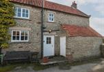 Location vacances Kirkbymoorside - Small Cottage-2