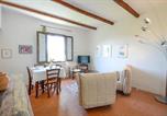 Location vacances Capannoli - 1 Bedroom Lovely Home In Palaia-3