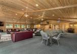 Location vacances Leavenworth - River Road Lodge by Nw Comfy Cabins-4