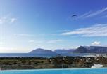 Location vacances Chapman's Peak - Mountain & Sea Apartments-1
