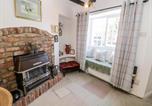 Location vacances Kirkbymoorside - Crooked Cottage-4