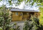 Location vacances St. Florence - Fern Lodge - 2 Bedroom Log Cabin - Saint Florence - Tenby-1