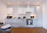 Location vacances Windsor - Large Balcony Flat Near Windsor Heathrow & Station-4