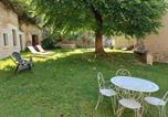 Location vacances La Castanalona - Charmante maison avec jardin privé, cheminée et Wifi - Fr-1-381-67-4