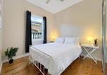 Location vacances Marks Point - 3-Bed Coastal Haven with Alfresco Dining & Bbq-4