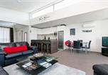 Location vacances Taupo - Luxury Riverfront Apartment With Views and Pool Access-2