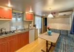 Location vacances Passignano sul Trasimeno - Pet Friendly Stacaravan-3