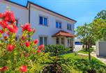 Location vacances Klenovica - Apartments Maravera-1