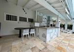 Location vacances Guarujá - Bela casa em Guarujá à 300 metros da praia-2
