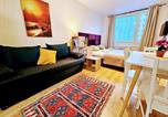 Location vacances Průhonice - Prague Terrace View Aparthotel with Gym, Reception, Free Parking, Roof Terrace & Party Room-1