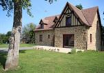 Location vacances Ceaucé - Maison spacieuse à St Denis de Villenette avec jardin clos - Fr-1-497-115-1