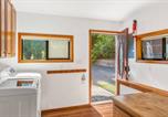 Location vacances Olympia - 4br waterfront home with beach access and views-4