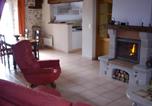 Location vacances Calvinet - Gite le Marronnier-2