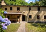 Location vacances  Province de Pistoia - Molin Barletta, Private Pool, Nature - Marliana, Toscana-1